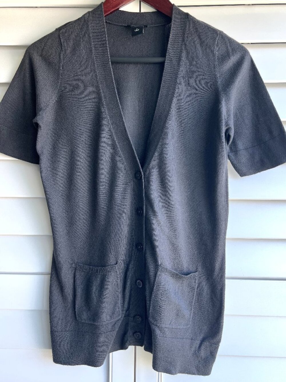 Ann Taylor short sleeve cardigan